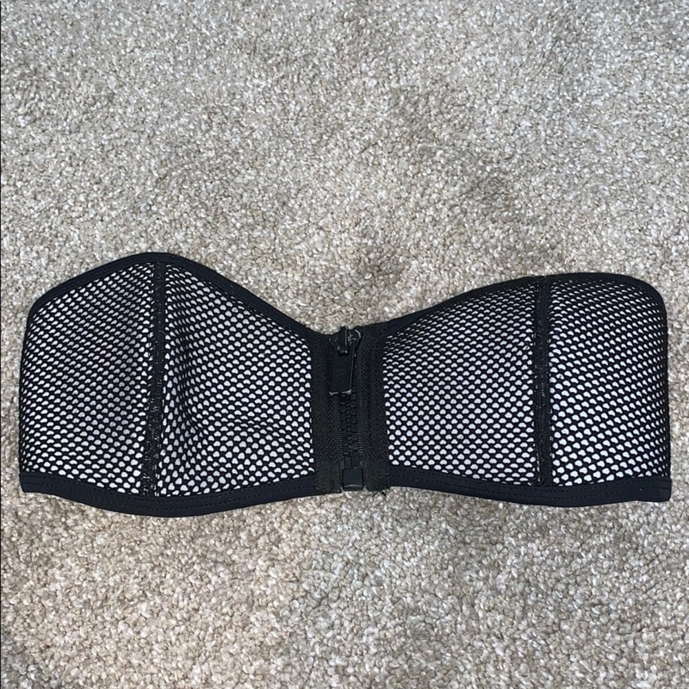 Triangl top strapless